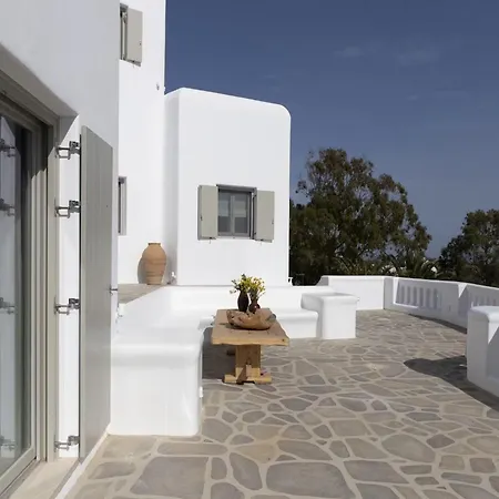 Serene With Terrace And Views Villa Plintri