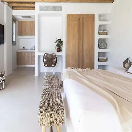 Serene With Terrace And Views Villa Plintri